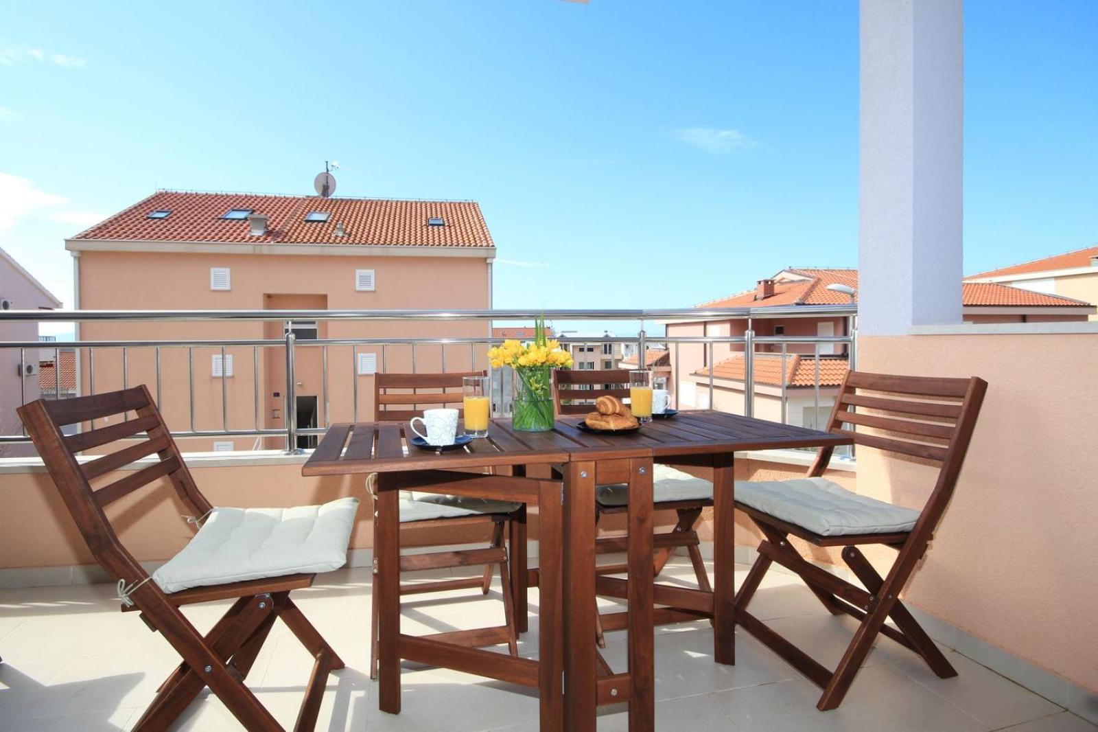 Apartman Ela Makarska Exterior foto